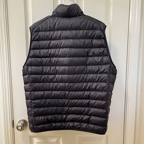 Uniqlo Light Weight Down Puffer Vest Black Water Repellent Men's Size XL - Picture 8 of 10